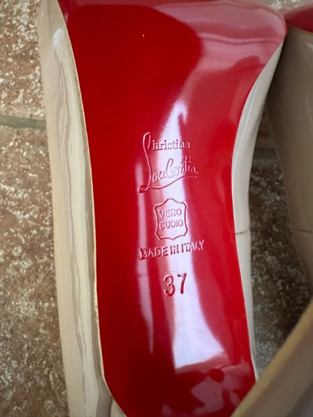 Christian Louboutin Blush Patent Leather Pointed-Toe Stilettos - Picture 5 of 6